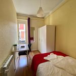 Rent 14 bedroom apartment in Madrid