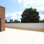 Rent 2 bedroom flat of 60 m² in Manchester