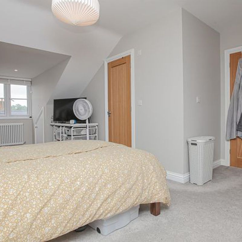 Flat to rent in Chapel Street, Bicester OX26