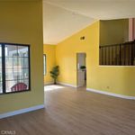 Rent 4 bedroom apartment of 199 m² in Yorba Linda