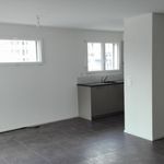 Rent 4 bedroom apartment of 81 m² in Martigny