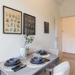 Rent a room of 120 m² in Milano