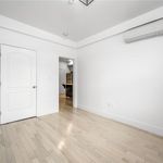 Rent 2 bedroom apartment of 900 m² in Sleepy Hollow