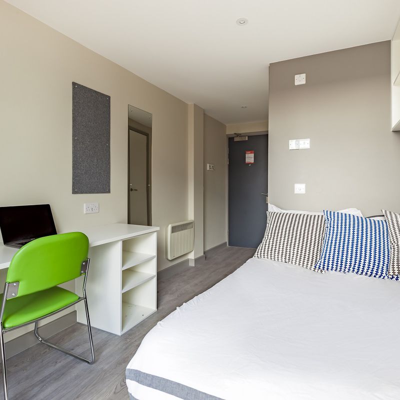 Book Beech House Oxford Student Accommodation | Amber
