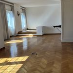 Rent 3 bedroom apartment of 198 m² in Rome