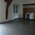 Rent 3 bedroom apartment of 57 m² in Montmorillon