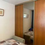 Wynajmij 2 sypialnię apartament z 48 m² w Warszawa