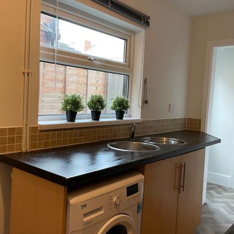 Flat to rent in Hood Street, Lincoln LN5 St Catherines