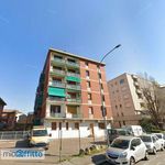 Affitto 4 camera appartamento di 86 m² in Bologna