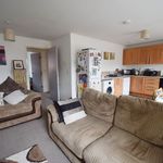 Rent 2 bedroom flat in Barnsley
