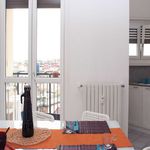 Rent a room of 172 m² in Milan