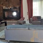 Rent 4 bedroom house of 375 m² in Voula