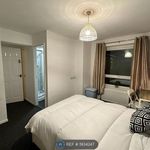 Rent 3 bedroom apartment in Derby