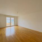 Rent 3 bedroom apartment of 67 m² in La Roche-sur-Yon