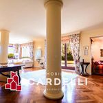 Rent 4 bedroom house of 700 m² in Civitanova Marche