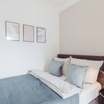 Miete 2 Schlafzimmer wohnung von 74 m² in Berlin