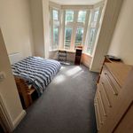 Rent 2 bedroom house in Swansea
