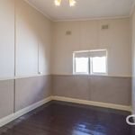 Rent 3 bedroom house in South Fremantle