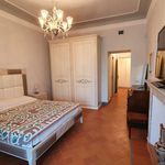 Affitto 6 camera appartamento di 250 m² in Bagno a Ripoli