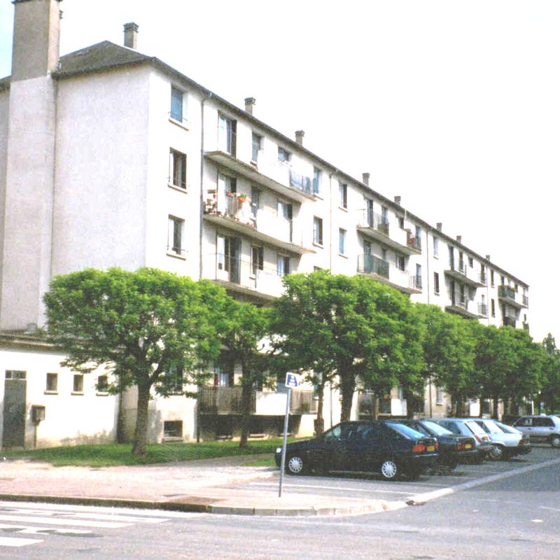 Appartement T4 dans résidence sécurisée proche de la piscine Cosne-Cours-sur-Loire