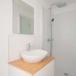 Rent a room of 166 m² in Paris