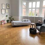 Rent 6 bedroom apartment of 205 m² in København