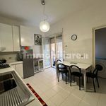 Affitto 3 camera appartamento di 120 m² in Terracina
