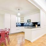 Appartement de 121 m² avec 3 chambre(s) en location à Paris