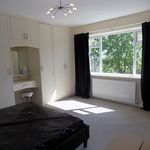 3 bedroom apartment in Leeds