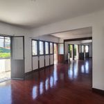 Rent 5 bedroom house of 329 m² in Santa Maria de Belém