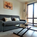 Rent 1 bedroom apartment of 35 m² in Saint-Denis