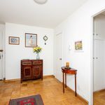 Rent 1 bedroom apartment of 73 m² in New York