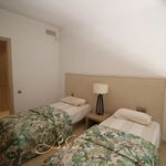 Alquilo 5 dormitorio casa de 380 m² en Marbella