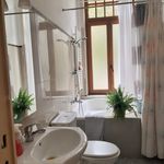 Rent 3 bedroom house of 100 m² in Ganshoren