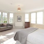 Rent 5 bedroom flat of 232 m² in London