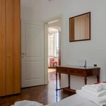 Rent 1 bedroom apartment in Genoa