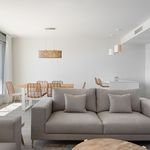 Alquilo 3 dormitorio apartamento de 126 m² en Estepona