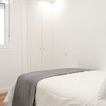 Rent 1 bedroom apartment of 31 m² in Madrid