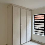 Rent 3 bedroom apartment in Kopanong