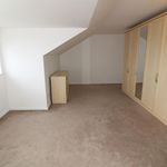 Rent 3 bedroom apartment in Buxton