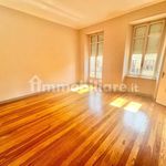 Rent 5 bedroom apartment of 200 m² in Ivrea
