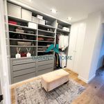 Rent 3 bedroom apartment of 263 m² in Madrid