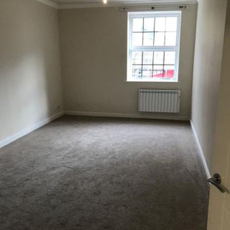 Flat to rent in Bank Street, Coleford GL16