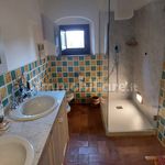 Rent 5 bedroom house of 500 m² in Florence