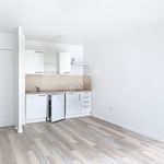 Rent 2 bedroom apartment of 39 m² in Fontenay-le-Comte