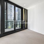 Rent 2 bedroom apartment in Southbank