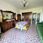 Rent 5 bedroom apartment of 135 m² in Stalettì