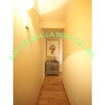 Rent 2 bedroom house of 45 m² in Monte Isola