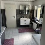 Miete 4 Schlafzimmer wohnung von 90 m² in Langenfeld (Rheinland)