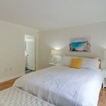 Rent 2 bedroom apartment of 91 m² in Laguna Woods